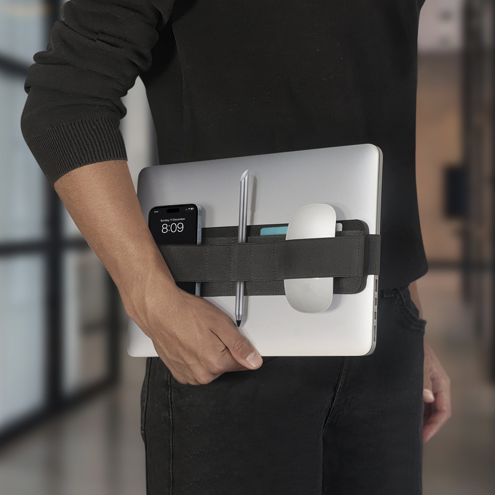 SLIM PRO - Tech organizer attachable to laptops & notebooks - Beblau Smart Organizers